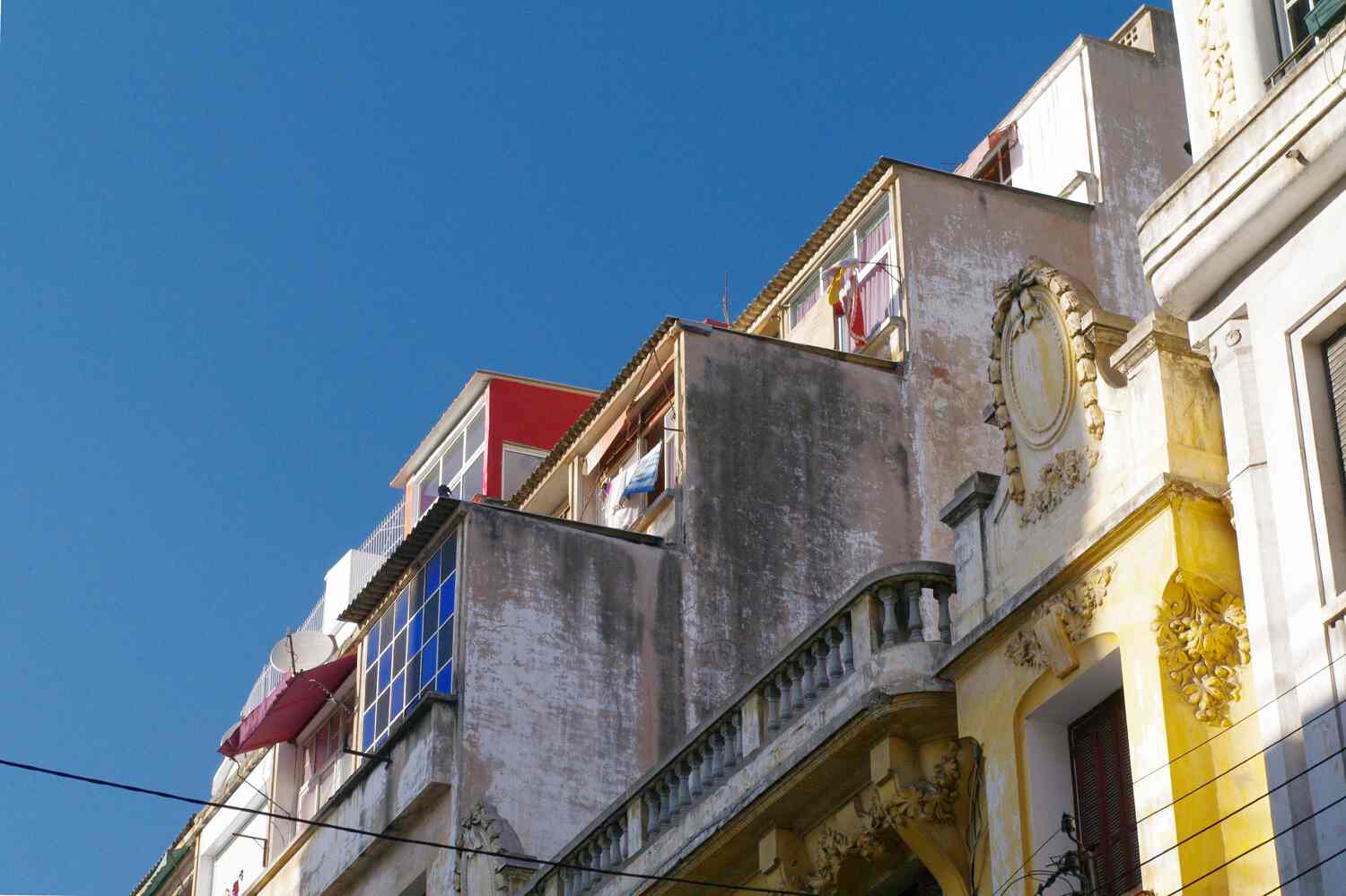 Casablanca - Haut en couleur